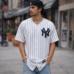 Majestic NY Yankees Authentic Collection Pinstripe Jersey Men’s M MLB